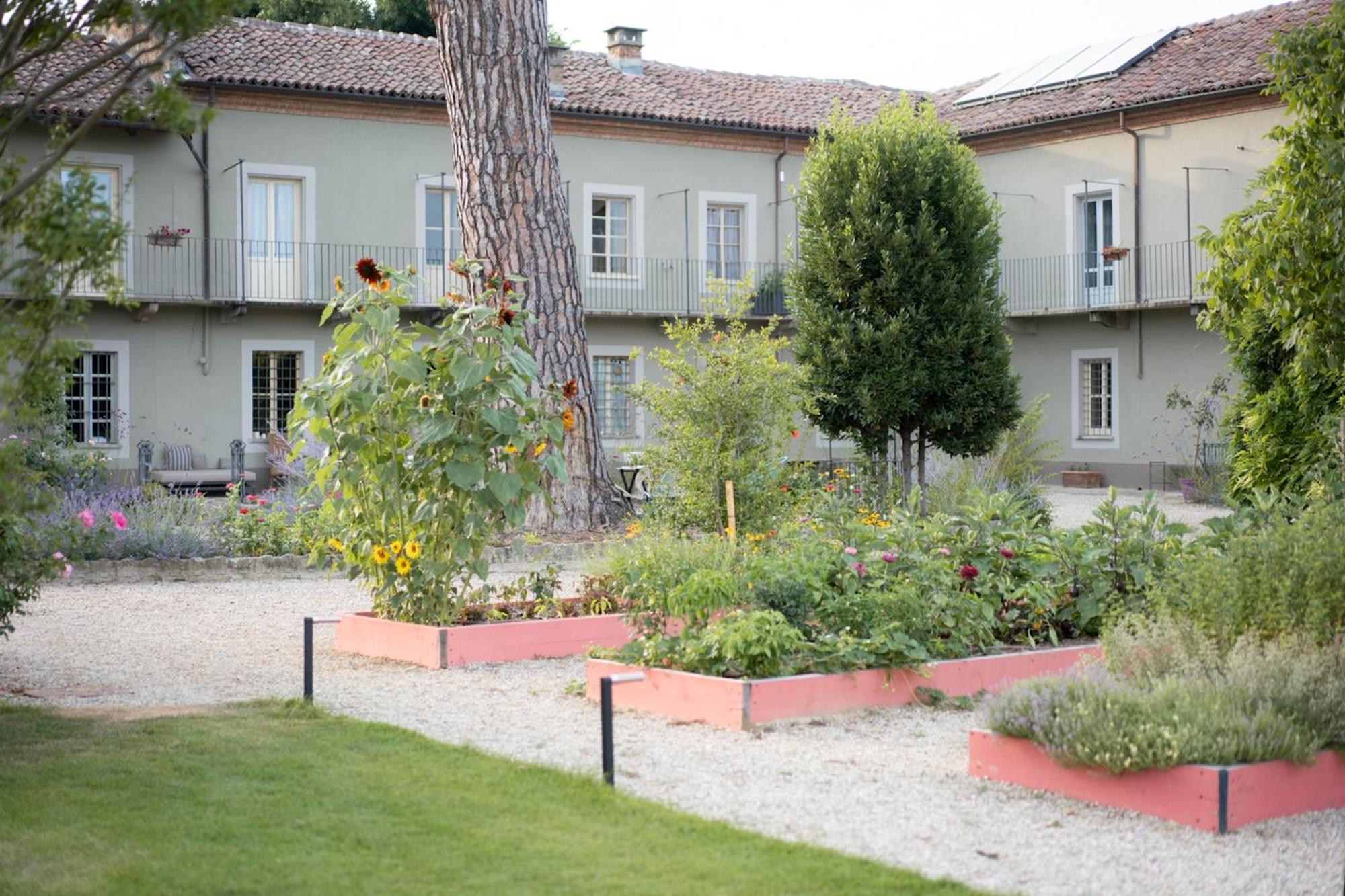 Vigne Di Fagnano 1709 Eco Relais Guest House Santo Stefano Belbo Exterior foto